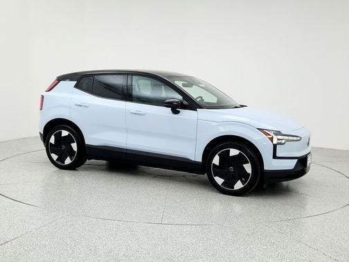 2025 Volvo EX30 Twin Motor Performance Plus