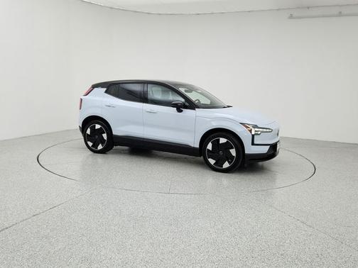 2025 Volvo EX30 Twin Motor Performance Plus