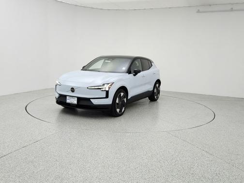 2025 Volvo EX30 Twin Motor Performance Plus