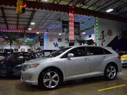 Classic Silver Metallic 2012 Toyota Venza 4dr Wgn V6 AWD LE (Natl)