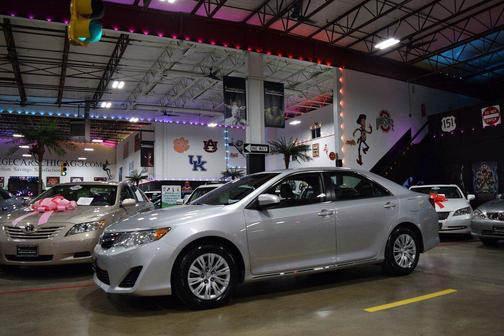 2013 Toyota Camry LE