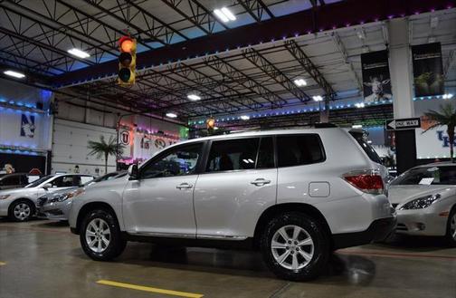 2013 Toyota Highlander SE