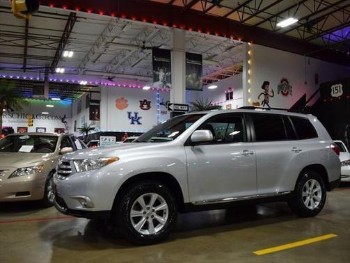 2013 Toyota Highlander SE