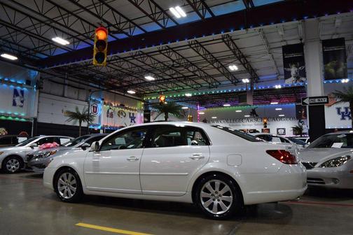 2006 Toyota Avalon XLS