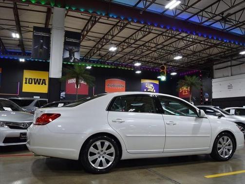 2006 Toyota Avalon XLS