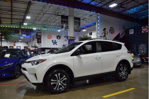 2017 Toyota RAV4 LE