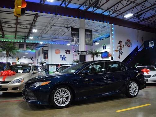 2018 Toyota Camry XLE