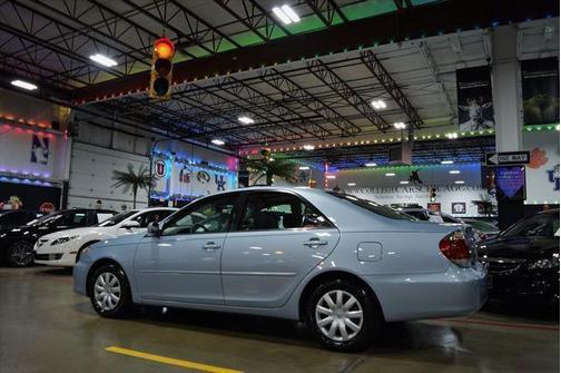 2006 Toyota Camry LE