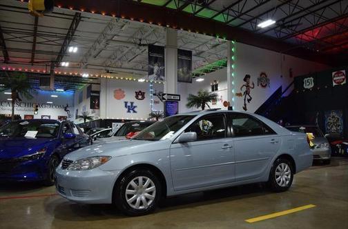 2006 Toyota Camry LE