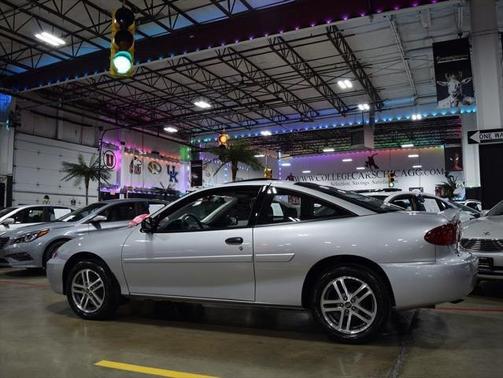 2003 Chevrolet Cavalier Base