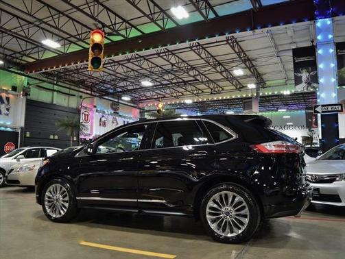 2021 Ford Edge Titanium