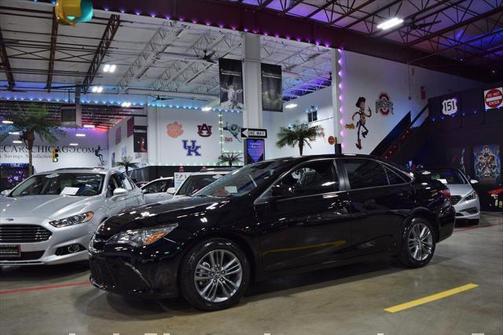 2017 Toyota Camry SE