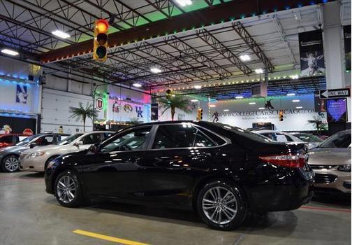 2017 Toyota Camry SE