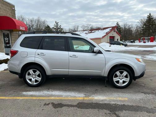 2010 Subaru Forester 2.5 X Premium