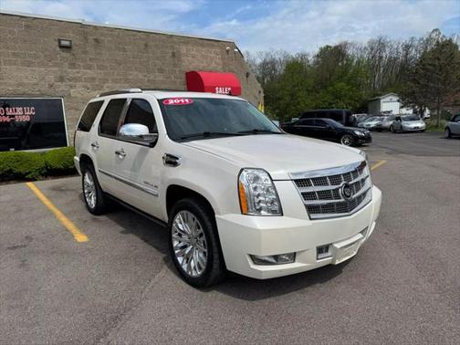 2011 Cadillac Escalade EXT Platinum Edition
