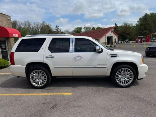 2011 Cadillac Escalade EXT Platinum Edition