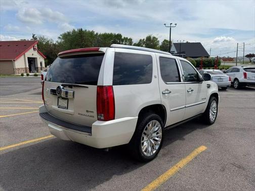 2011 Cadillac Escalade EXT Platinum Edition