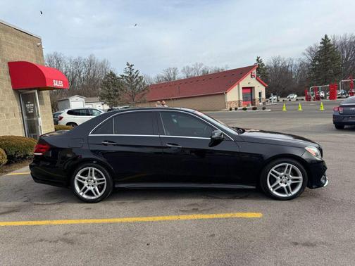 2016 Mercedes-Benz E-Class 4MATIC