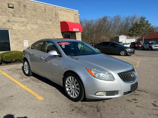 Quicksilver Metallic 2012 Buick Regal Base