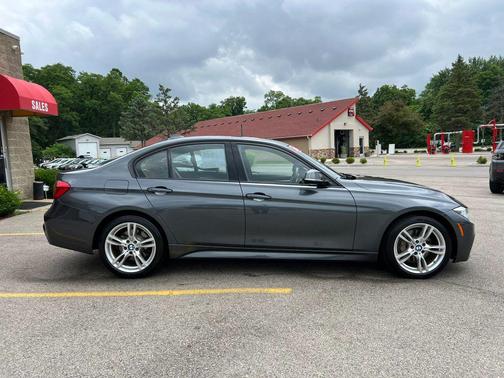 Mineral Gray Metallic 2016 BMW 340 xDrive