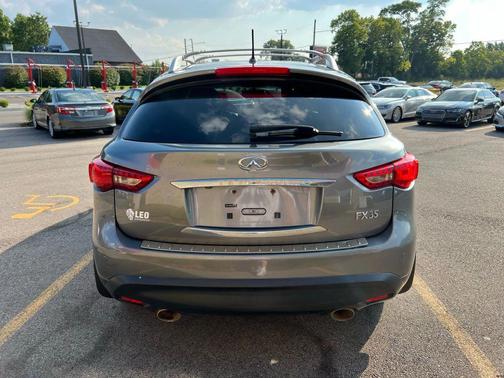 2012 INFINITI FX35 Base