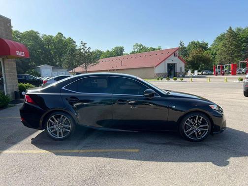Obsidian 2016 Lexus IS 200t Base