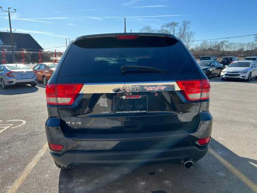 2012 Jeep Grand Cherokee Laredo