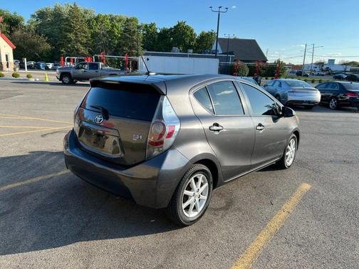 2012 Toyota Prius c Four