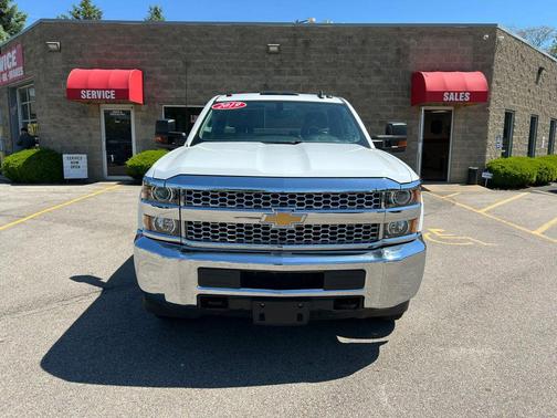 Summit White 2019 Chevrolet Silverado 2500 WT