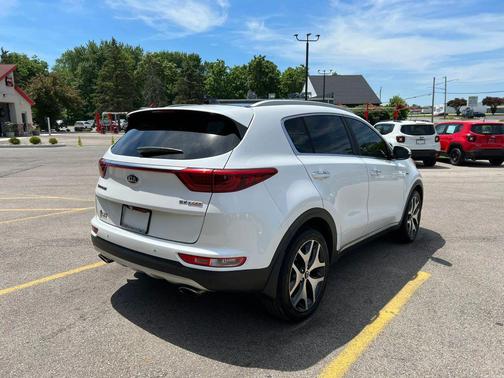 Snow White Pearl 2017 Kia Sportage SX Turbo