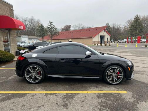 2016 Audi TTS 2.0T