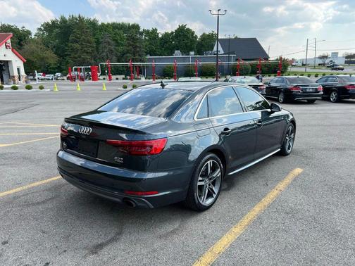 2017 Audi A4 2.0T Prestige
