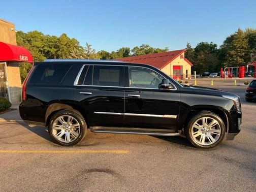 2017 Cadillac Escalade Premium Luxury