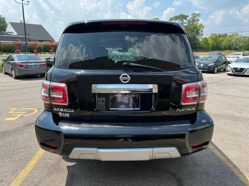 2017 Nissan Armada Platinum