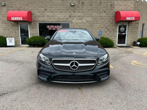 Emerald Green Metallic 2018 Mercedes-Benz E-Class 4MATIC