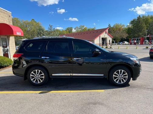 2014 Nissan Pathfinder SL