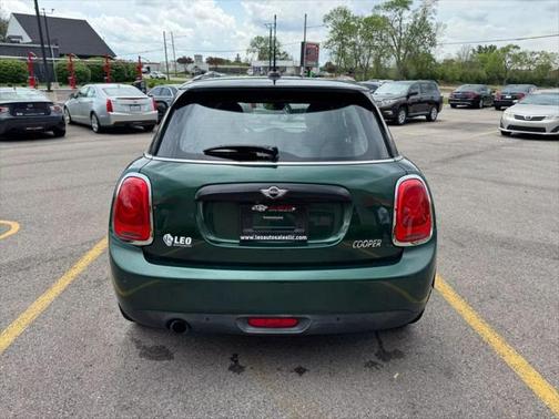 2017 MINI Hardtop Cooper