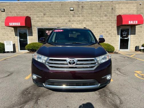 2013 Toyota Highlander SE