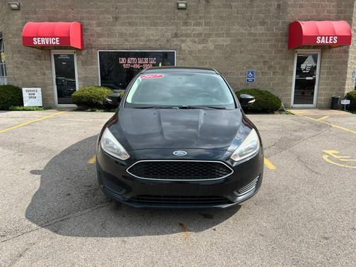 Shadow Black 2017 Ford Focus SE
