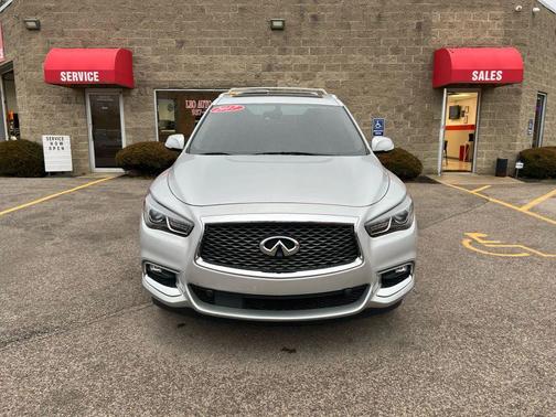 2017 INFINITI QX60 Base