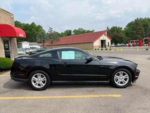 2011 Ford Mustang V6 Premium