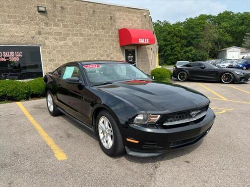 2011 Ford Mustang V6 Premium