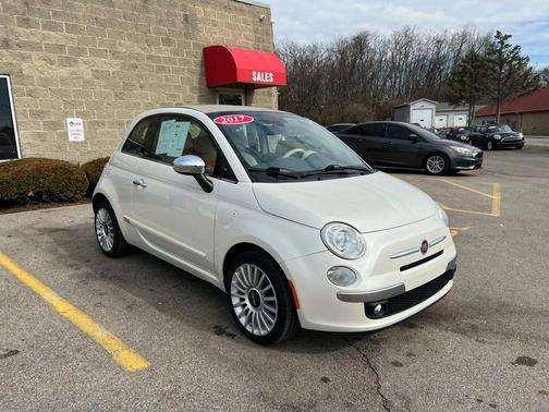 2017 FIAT 500 Lounge