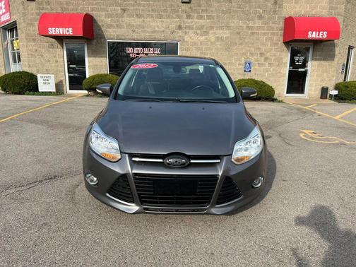 Black 2012 Ford Focus SEL