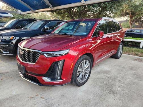 2021 Cadillac XT6 Premium Luxury FWD