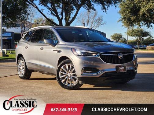 2020 Buick Enclave Essence