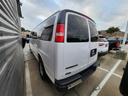 Summit White 2025 Chevrolet Express 3500 LT