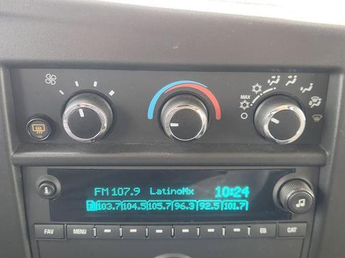 Summit White 2025 Chevrolet Express 3500 LT