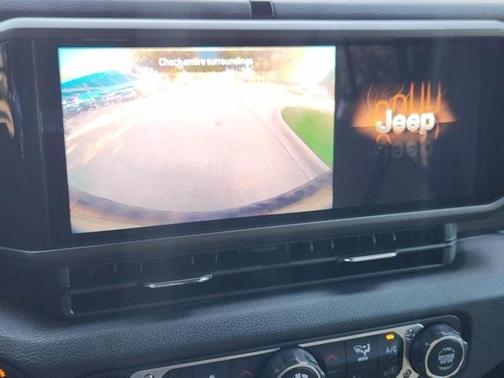 2025 Jeep Wrangler 4xe Sport