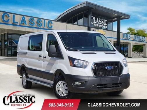 Oxford White 2025 Ford Transit-250 Base